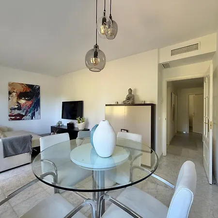 Real 360 Διαμέρισμα Μαρμπέλλα