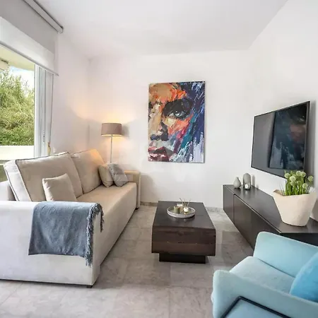 Real 360 Apartman Marbella
