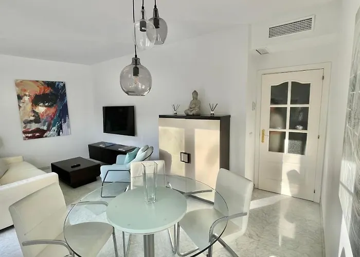 Real 360 Apartment Marbella