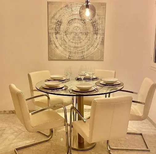 Apartment Real 360 *